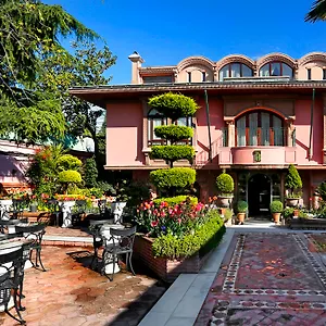 https://sultanahmet-palace.istanbul-turkeyhotels.com