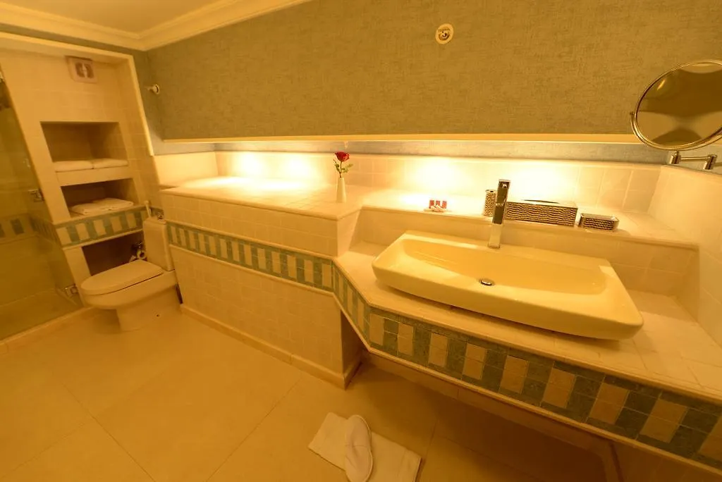 ****  فندق أجنحة رتاج البيت مكة المملكة العربية السعودية